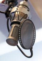 professionelles mikrofon im studio dersprecher.com